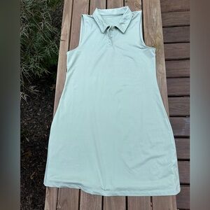 Aritzia TNA Dash sleeveless polo dress